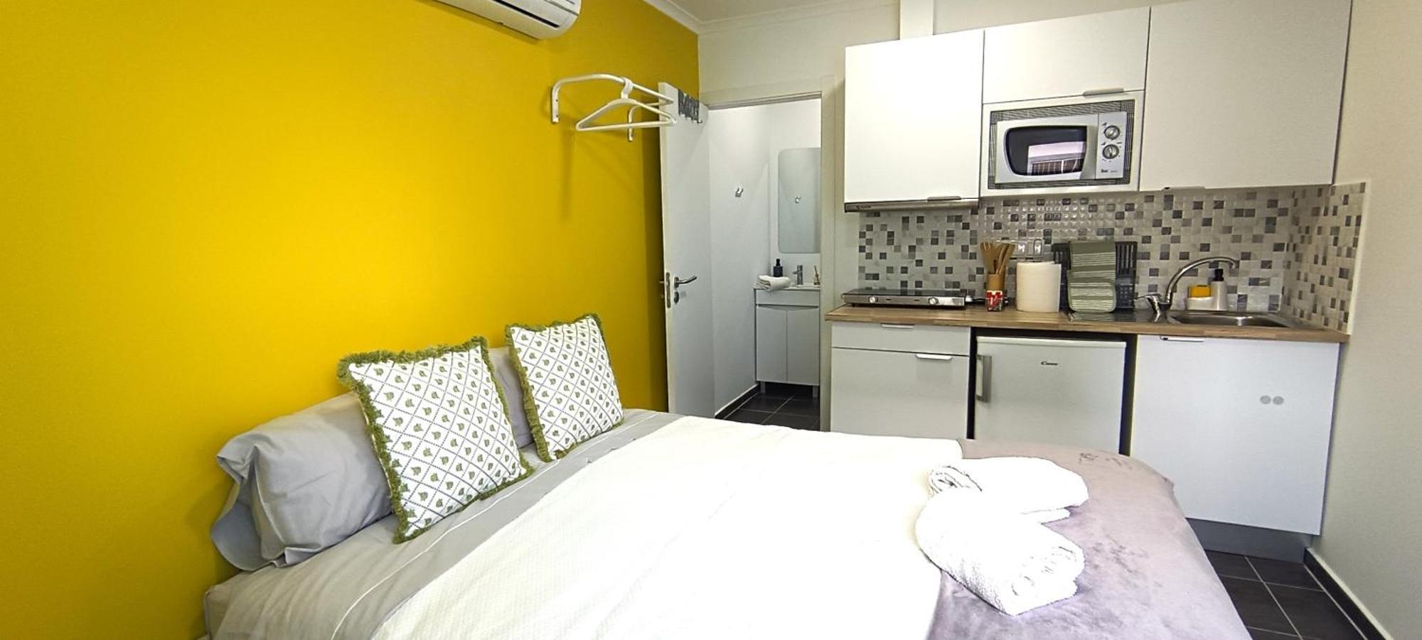 Sleep & Go Faro Airport Guest House Екстериор снимка